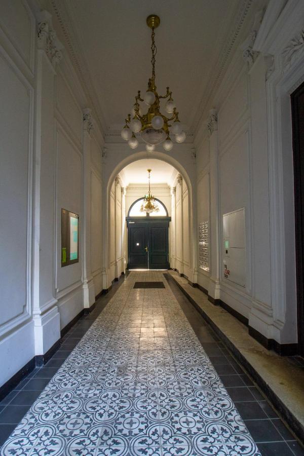 Premium Residence Near Parlament In @YourWenen Buitenkant foto